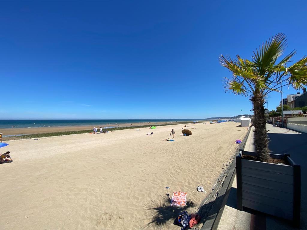 Les Pins Penches Daire Villers-sur-Mer Dış mekan fotoğraf